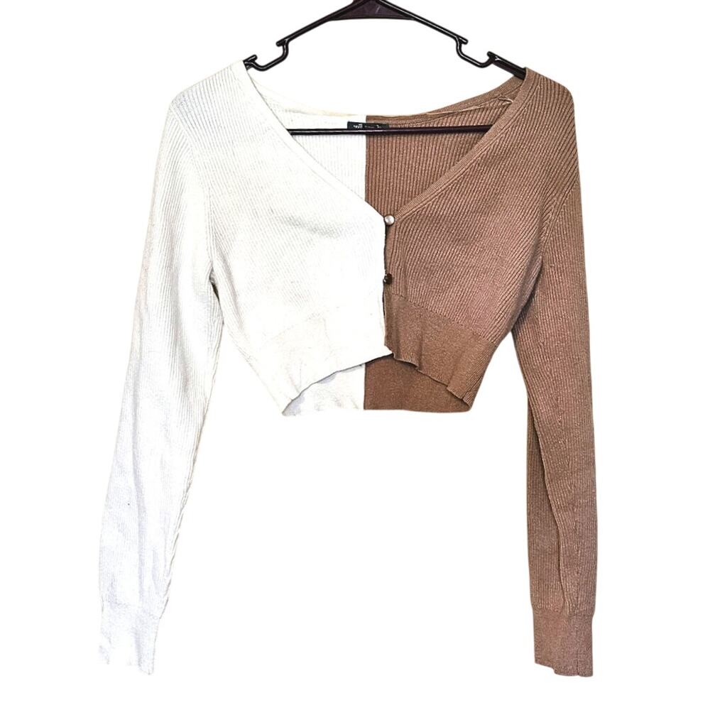 Wild Fable Size Medium Cropped Sweater Top White Brown Half Trendy Fall Chic
